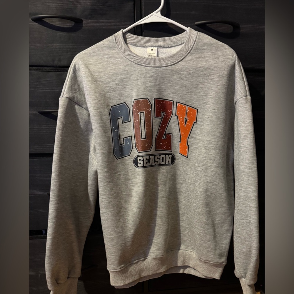 Woman’s Sweatshirt